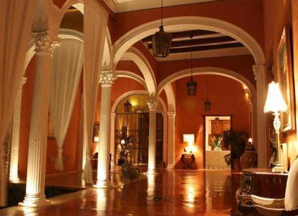 Hotel Hacienda Merida Vip Exterior photo