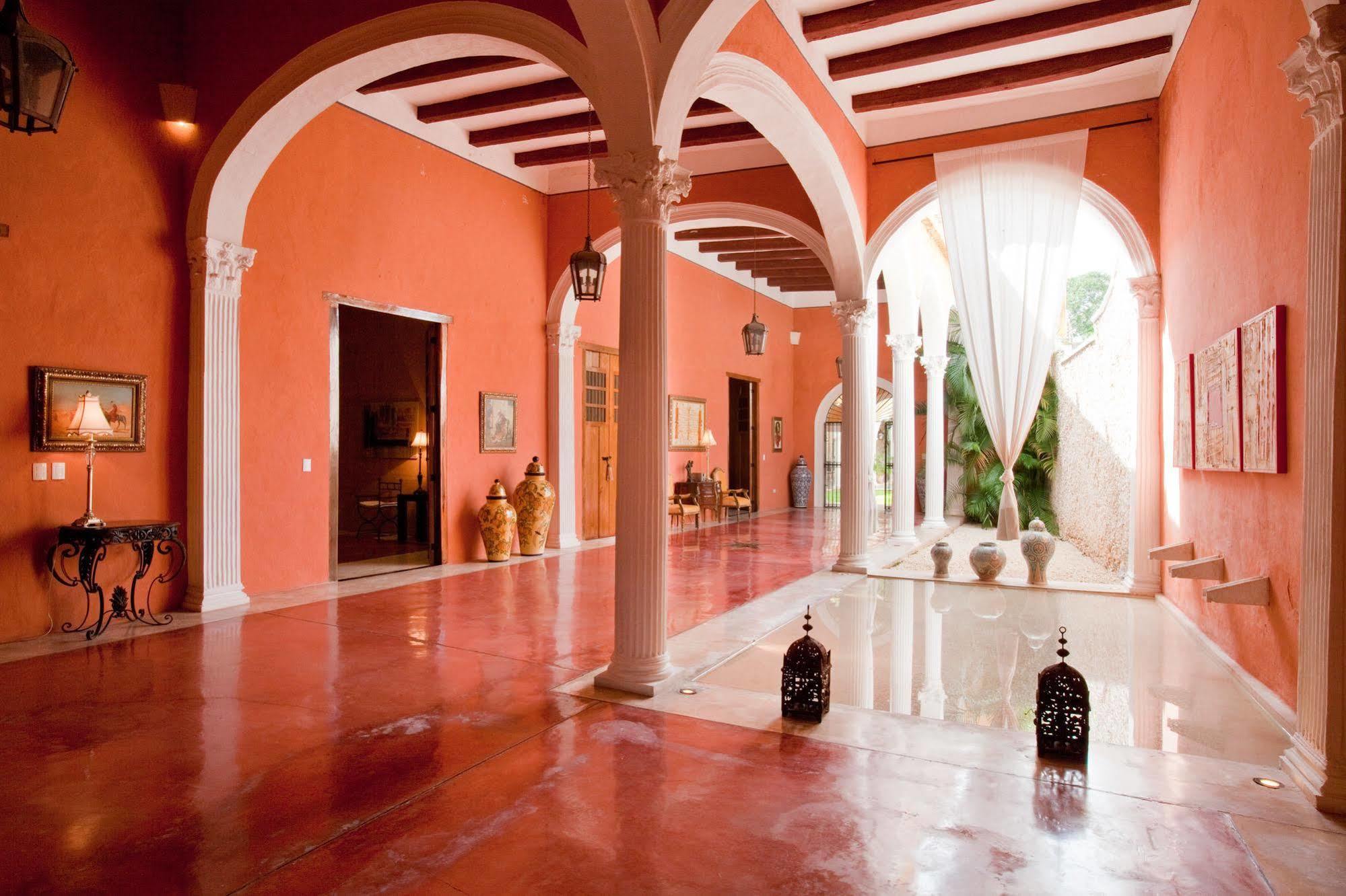 Hotel Hacienda Merida Vip Exterior photo